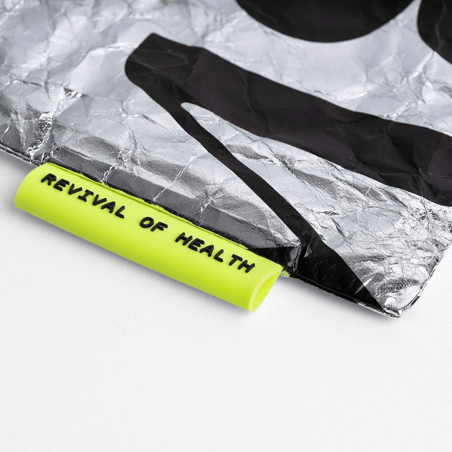 The ARMRA Metallic Travel Pouch